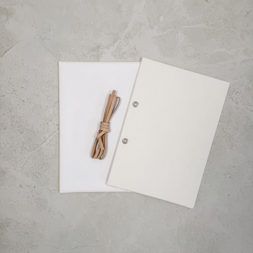 Card organiser with ribbon tie