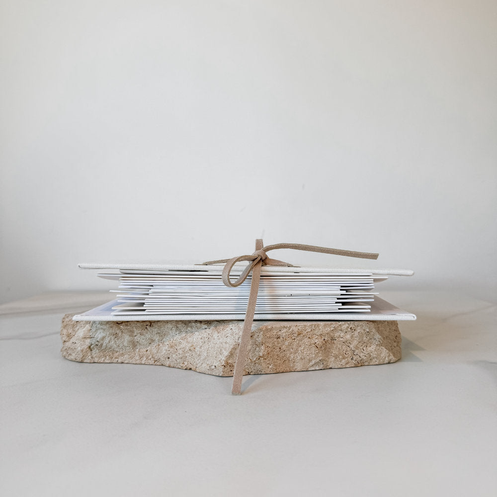 Personalised wedding card organiser